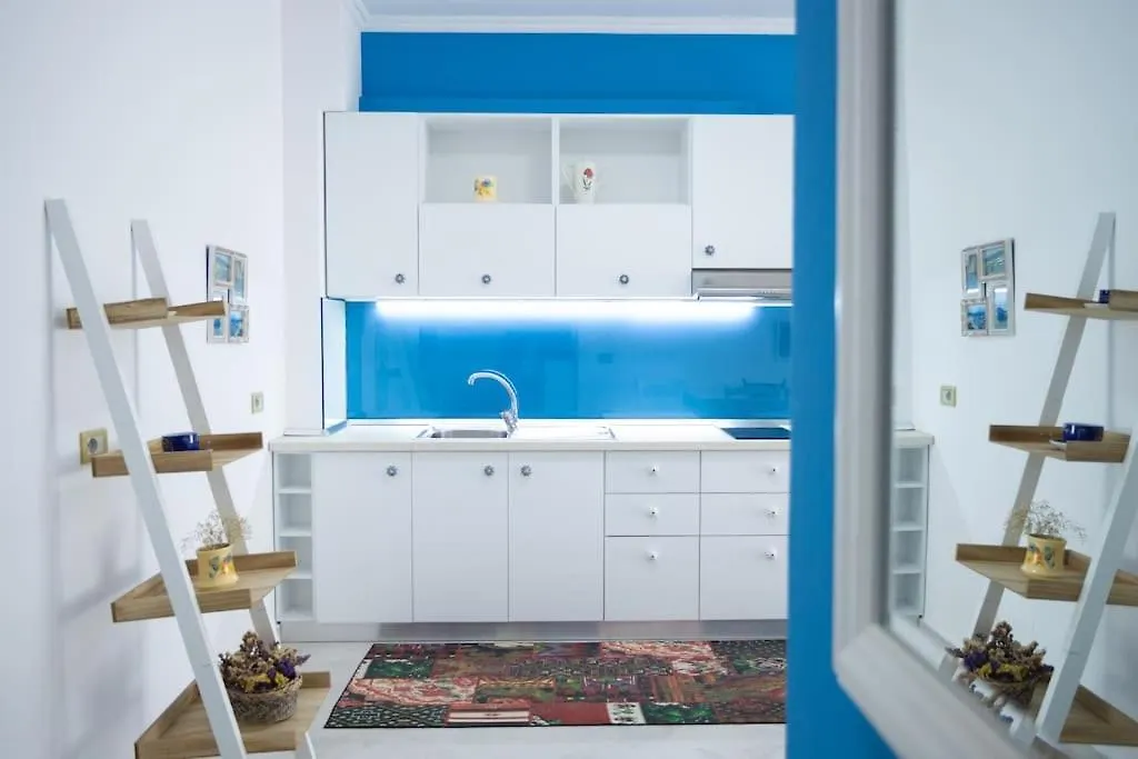 Central Seaview Apartment Vlore